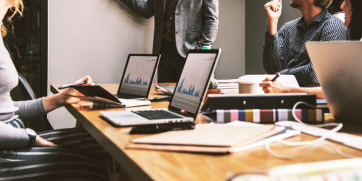 executive-coaching-meeting Executive coaching vancouver