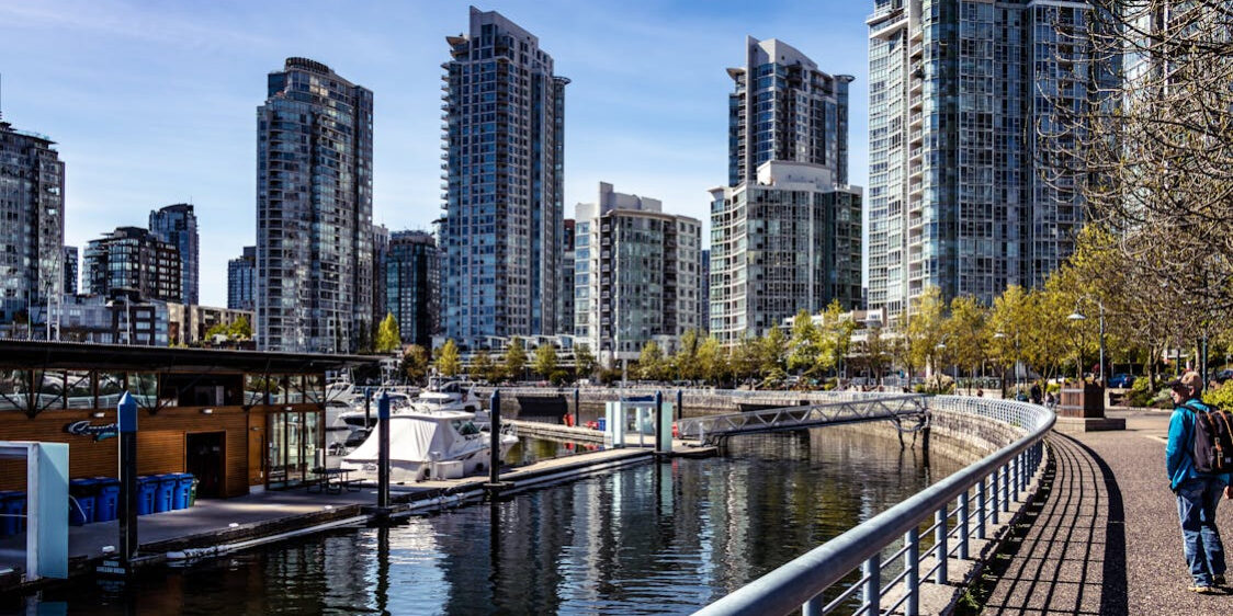 Why_Spring_is_Ideal_for_Hiring_an_Executive_Coach_in_Vancouver